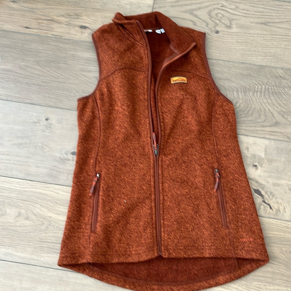 Women’s Full Zip Sweater Vest